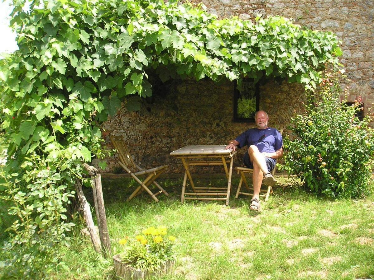 Novelleto Villa Monteriggioni Kamer foto